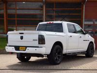 tweedehands Dodge Ram PICKUP 1500 5.7 V8 4x4 Crew Cab Rambox Black & White Edition