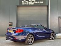 tweedehands BMW 228 2-SERIE Cabrio i Sport line STUURVERWARMING HK AUDIO MEMORY + STOELVERWAMING NAVI PRO