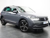 tweedehands VW Tiguan 1.5 150PK DSG | Achteruitrijcamera | ACC | Elektrische achterklep | Navigatie | Digitaal cockpit | Trekhaak