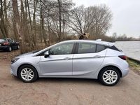 Occasion Opel Astra Edition 105 PK (77 kW) 2017 Blauw Hatchback