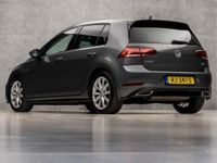 tweedehands VW Golf VII 1.0 TSI R-Line Sport (APPLE CARPLAY, GROOT NAVI, CLIMATE, STOELVERWARMING, GETINT GLAS, SPORTSTOELEN, ALCANTARA, PARKEERSENSOREN, ADAPTIVE CRUISE, NIEUWSTAAT)