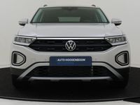 tweedehands VW T-Roc 1.0 TSI Life | Parkeerassistent | Airco | CarPlay | Adaptieve Cruise control | Elektrisch inklapbare buitenspiegels | Getint glas |