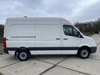 tweedehands VW Crafter 35 2.0 TDI 163pk L2 H2 airco navigatie cruisecontrol euro 5