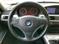 tweedehands BMW 318 3-SERIE Touring i Business Line Navi Trekh.