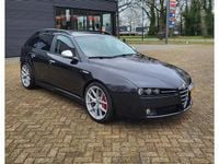 Occasion Alfa Romeo 159 Ti 260 PK (191 kW) 2007 Zwart (metallic) Stationwagen
