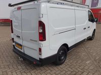 tweedehands Renault Trafic T29 L2 H1 120 DCI FG Imperiaal