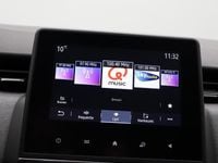 Nieuw Renault Clio V Evolution 2025 Wit Hatchback