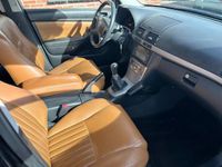 tweedehands Toyota Avensis Wagon 1.8 VVTi Luna Business Leer Navigatie