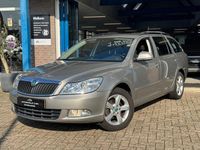 Occasion Skoda Octavia Elegance 105 PK (77 kW) 2011 Grijs Stationwagen