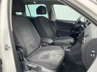 tweedehands VW Tiguan 2.0 TDI 4Motion Highline Aut7 Pano Trekhaak 4x4 Vi