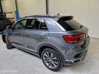 tweedehands VW T-Roc 1.5 TSI Sport ecc navi+cameraDak Uitz Mooi