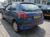 tweedehands Peugeot 206 1.4 One-line nw apk 19-5-2023 airco