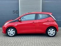 Occasion Toyota Aygo X-cite 69 PK (50 kW) 2017 Rood Hatchback