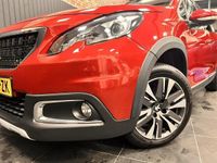 tweedehands Peugeot 2008 1.2 PureTech Allure Automaat! !!!