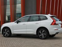 tweedehands Volvo XC60 T6 Recharge AWD R-Design | Panoramadak | Pilot Assist | Parkeercamera | Stoelverwarming | Memory stoelen | BLIS