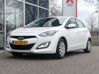 tweedehands Hyundai i30 1.4 i-Drive | Trekhaak | Zomer Winterbanden | Cruise Control