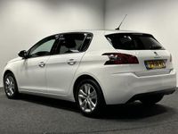 tweedehands Peugeot 308 1.2 PureTech Blue Lease Active