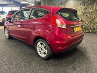 Occasion Ford Fiesta Titanium 80 PK (58 kW) 2015 Rood Hatchback