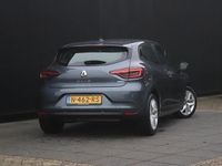 Occasion Renault Clio V Zen 140 PK (102 kW) 2021 Grijs Hatchback