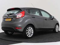 Occasion Ford Fiesta Titanium 101 PK (74 kW) 2017 Grijs Hatchback