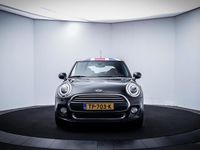 Occasion Mini Cooper Chili 2018 Zwart Hatchback