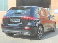 tweedehands Mercedes B180 B-KLASSEProgressive Hybride Automaat 136pk, Leder, Navi-DAB+, Digtiaal, Climate control