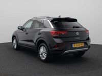 tweedehands VW T-Roc 1.0 TSI Life 110 PK | Navigatie | Camera | Airco | Adaptive Cruise Control | Parkeersensoren | Apple Carplay | Android Auto | LED | Fabrieksgarantie tot 2026 |