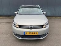 tweedehands VW Touran 1.2 TSI Comfortline BlueMotion-Panorama-Stoelverwarming-Clima!