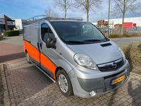 tweedehands Opel Vivaro 2.5 CDTI L2H1 ZILVER AIRCO