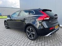 Occasion Volvo V40 R-Design 120 PK (88 kW) 2015 Zwart Hatchback