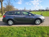 tweedehands Opel Astra Sports Tourer 1.4 Edition