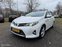 Occasion Toyota Auris Executive 99 PK (72 kW) 2013 Wit Hatchback