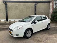 Occasion Fiat Grande Punto Dynamic 78 PK (57 kW) 2008 Wit Hatchback