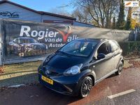 Occasion Toyota Aygo 68 PK (50 kW) 2008 Zwart (metallic) Hatchback