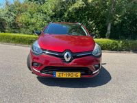 Occasion Renault Clio GrandTour LIMITED 90 PK (66 kW) 2017 Rood Stationwagen