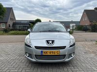 tweedehands Peugeot 5008 1.6 e-HDi Blue Lease Executive 7p. | Automaat Luxe |