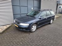 tweedehands Opel Vectra 1.8-16V Business Ed.