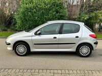 tweedehands Peugeot 206 1.4 Gentry Automaat*98.000 NAP*Airco*Trekhaak*03-07-2024 APK*