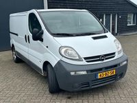 tweedehands Opel Vivaro 2.5 CDTI L2H1DC Elegance