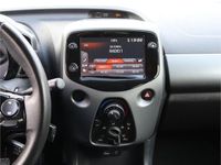 tweedehands Toyota Aygo 1.0 VVT-i x-play | Apple Carplay & Android Auto |