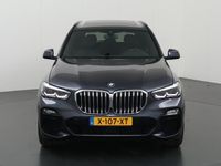 tweedehands BMW X5 xDrive45e High Executive M Sport | Panoramadak | Trekhaak | Stuurverwarming | Ele. stoelen + Memory | HUD | Camera | Adaptief Onderstel | Apple CarPlay |