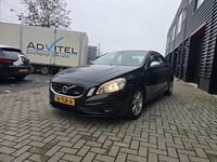 Occasion Volvo S60 R-Design 114 PK (83 kW) 2012 Zwart (metallic) Sedan