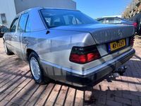 tweedehands Mercedes E220 200 200-500 (W124)Schuifdak Airco Org Km Geen Roest