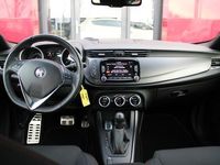 tweedehands Alfa Romeo Giulietta 1.4 Turbo MultiAir Super 170PK Automaat | 18" Velg