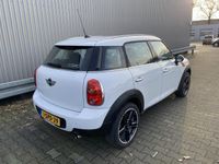 Occasion Mini One Countryman Business 98 PK (72 kW) 2013 Wit, metallic lak SUV