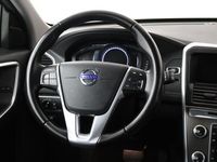 tweedehands Volvo XC60 2.0 T5 FWD Summum Automaat (TREKHAAK LEDER STOEL