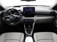 tweedehands Toyota Yaris 1.5 Hybrid Executive Limited | Lederen bekleding | Climate-Control | Apple Carplay/Android Auto | Stoelverwarming | Parkeersensoren |