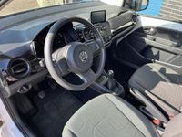tweedehands VW up! up! 1.0 moveBlueMotion airco navi nieuwe bande