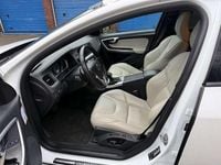 Occasion Volvo V60 163 PK (119 kW) 2015 Wit (metallic) Stationwagen