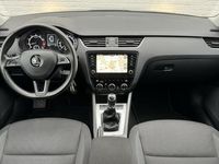 tweedehands Skoda Octavia Combi 1.4 TSI Style Carplay Navigatie Clima Cruise Lane assist Michelin 4 seizoenen banden
